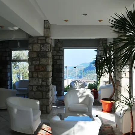 Θέρετρο Loryma 4*