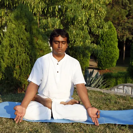 Üdülőközpont Loryma 4*