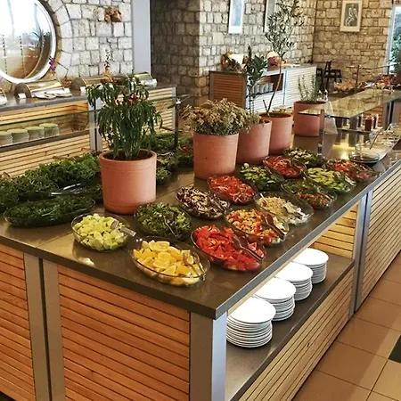 Θέρετρο Loryma 4*